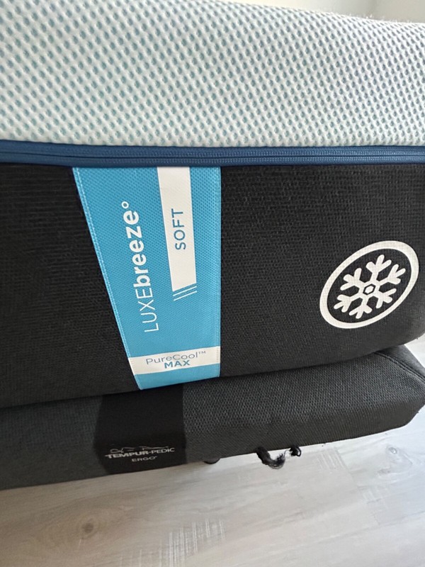 Tempurpedic Luxebreeze Soft KING Mattress $2500. Used but always had protector