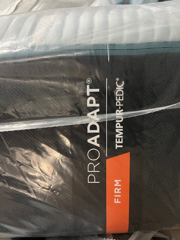 TempurPedic PRO ADAPT FIRM 2.0 TWIN XL MATTRESS NEW CLEARANCE FAST SHIPPING