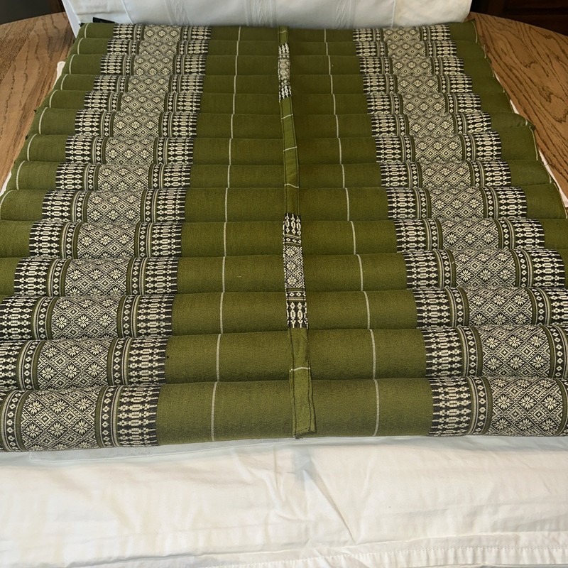Leewadee Foldable Floor Mattress Japanese Roll Up Futon Tatami Mat Kapok 33X28