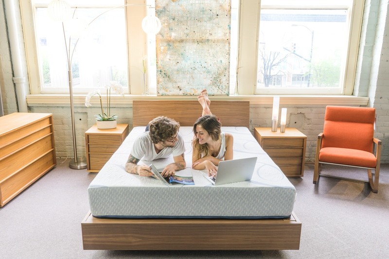 Queen Mattress 10” Perfect Comfort®️ Medium Firm Mattress